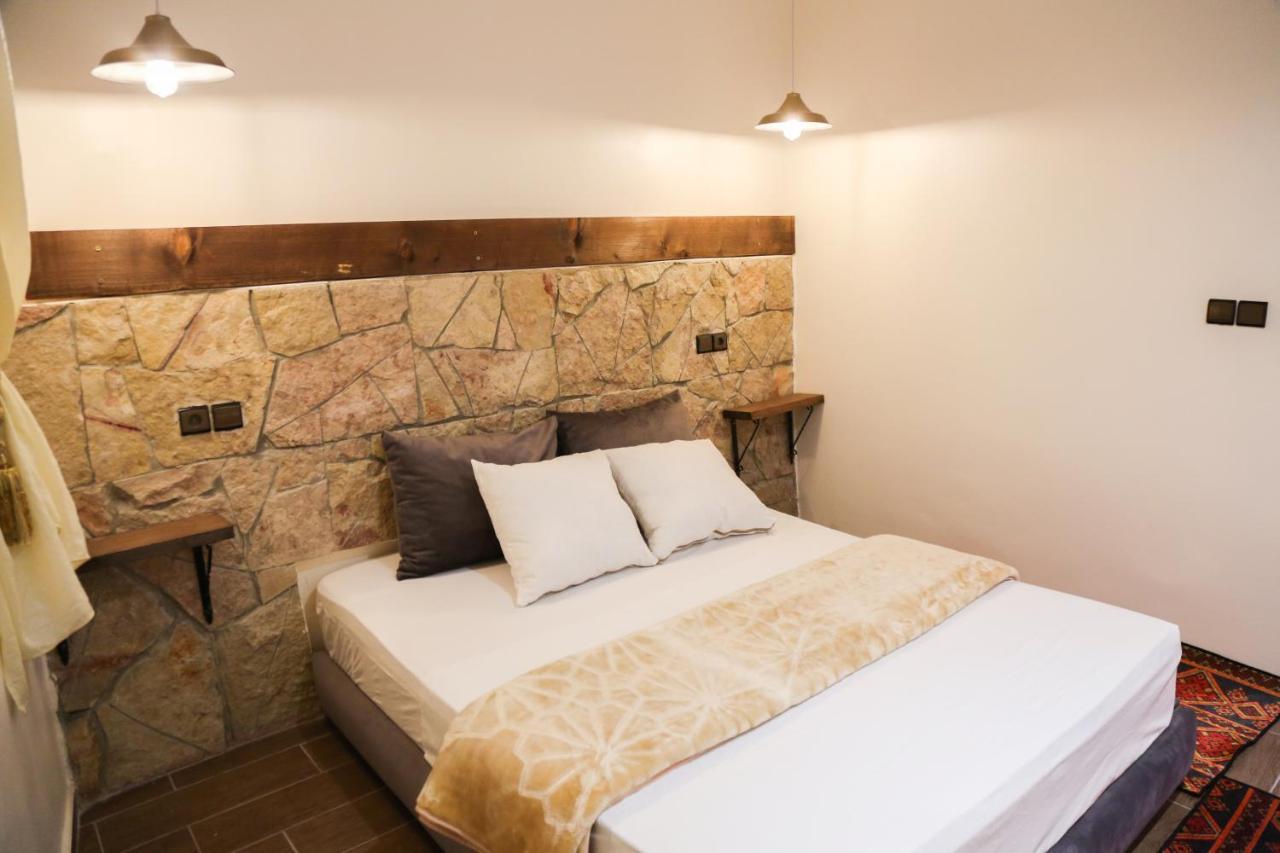 Issli Appartment Climatise Hiver Et Ete Azrou Bagian luar foto