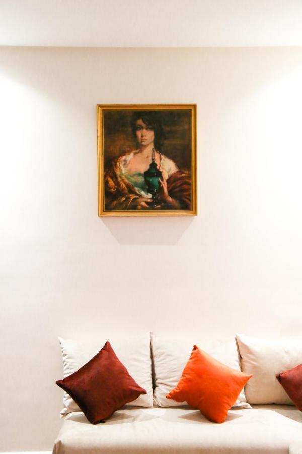 Issli Appartment Climatise Hiver Et Ete Azrou Bagian luar foto