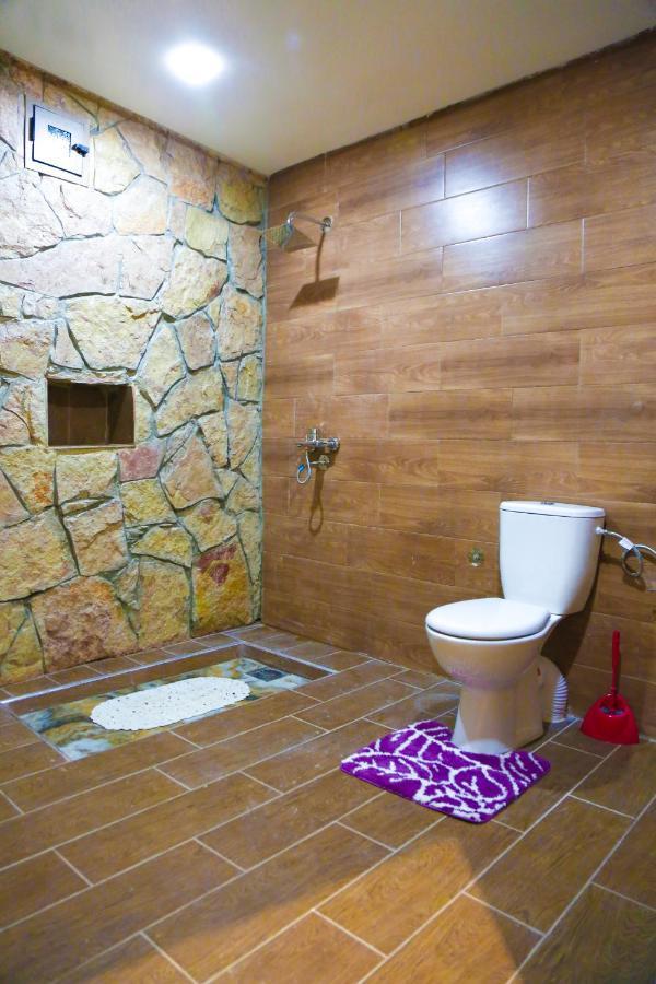 Issli Appartment Climatise Hiver Et Ete Azrou Bagian luar foto